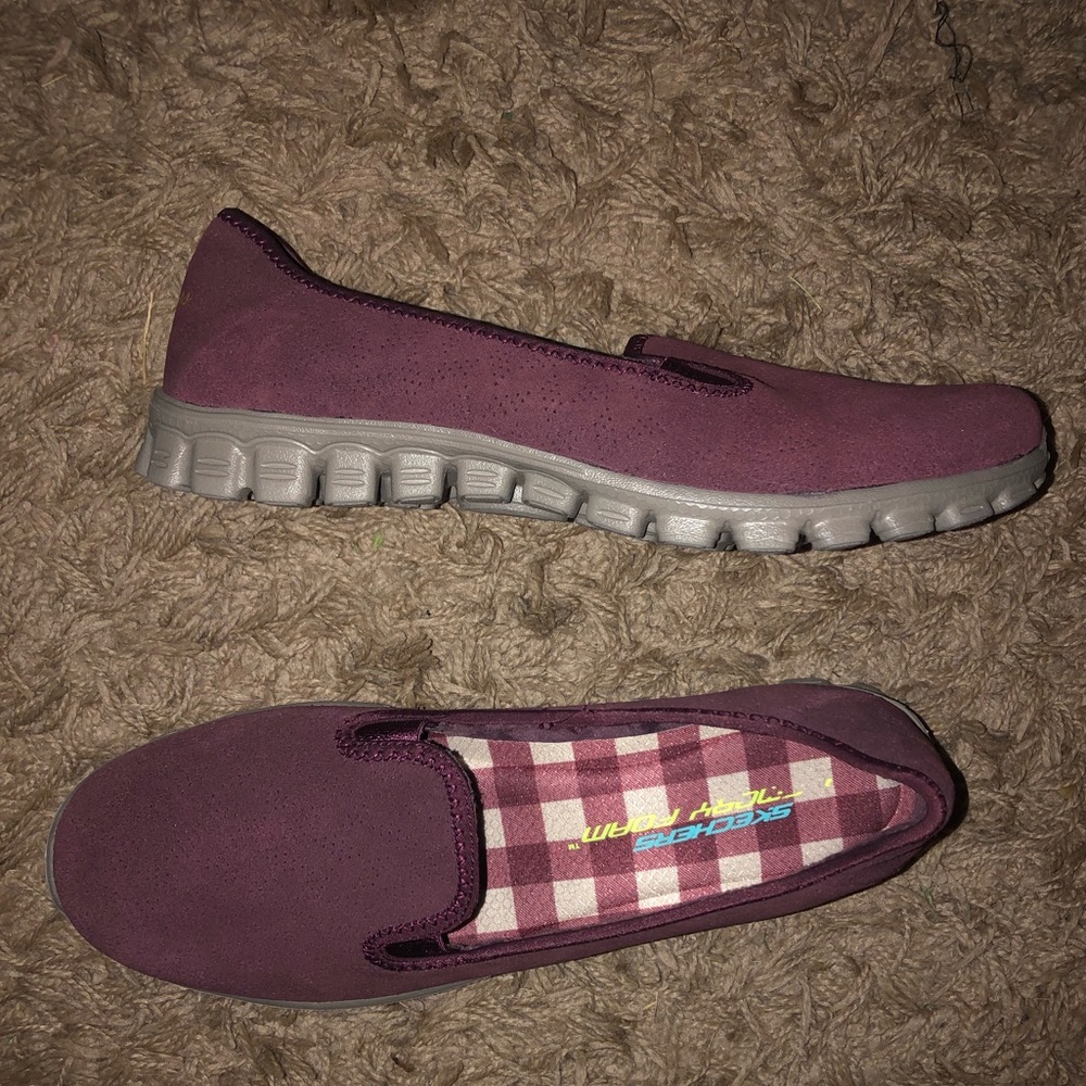 Brand new Skechers women’s shoes